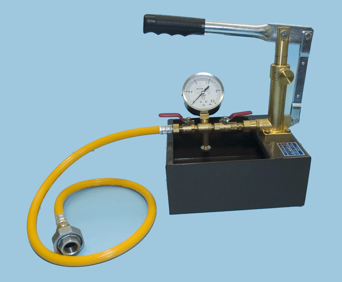 KYOWA Manual Hydraulic / Water Pressure Test Pump – T-50K-P (5MPa / 50 Bar, 4.5L Tank)